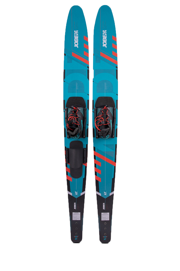 waterskis