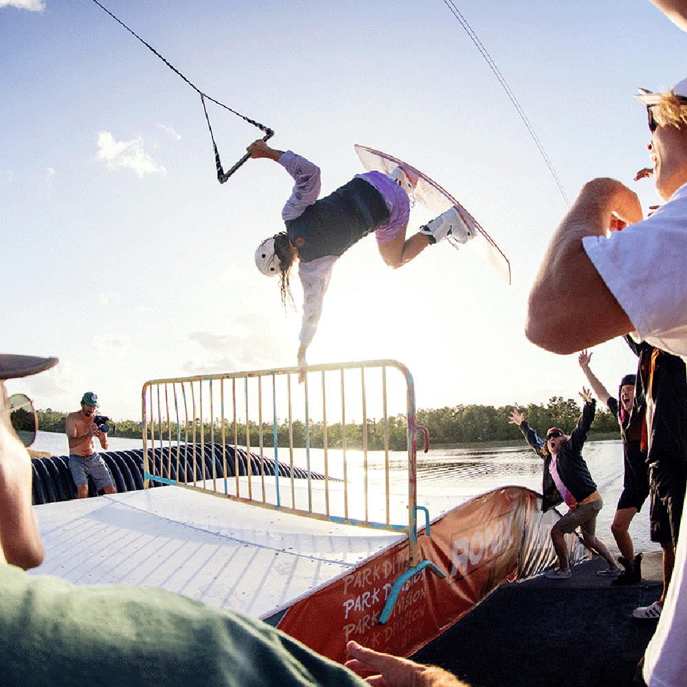 Ronix Spring Break wakeboard set 143 cm met Rise bindingen 8