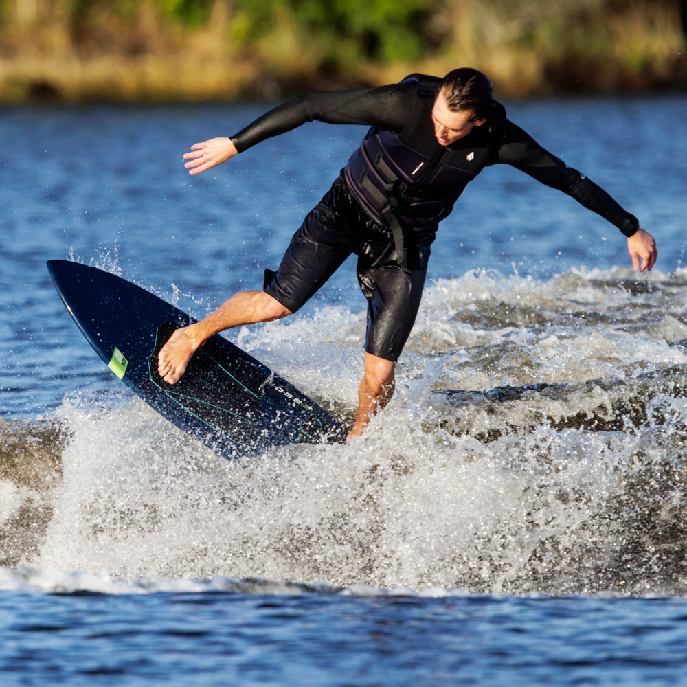 Ronix Hybrid M50 H.O.M.E. Carbon Pro 4.7 wakesurfer 5