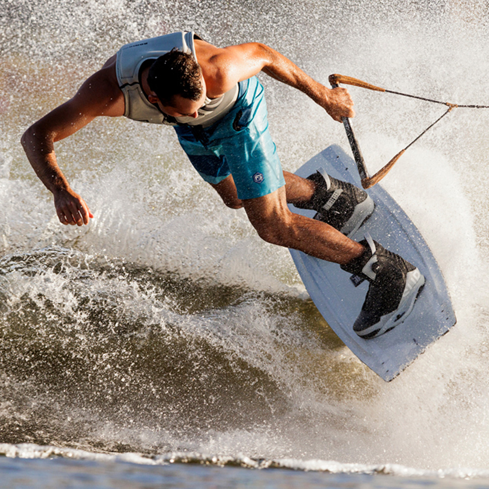 Ronix Supreme wakeboard set 141 cm met Anthem BOA bindingen 5