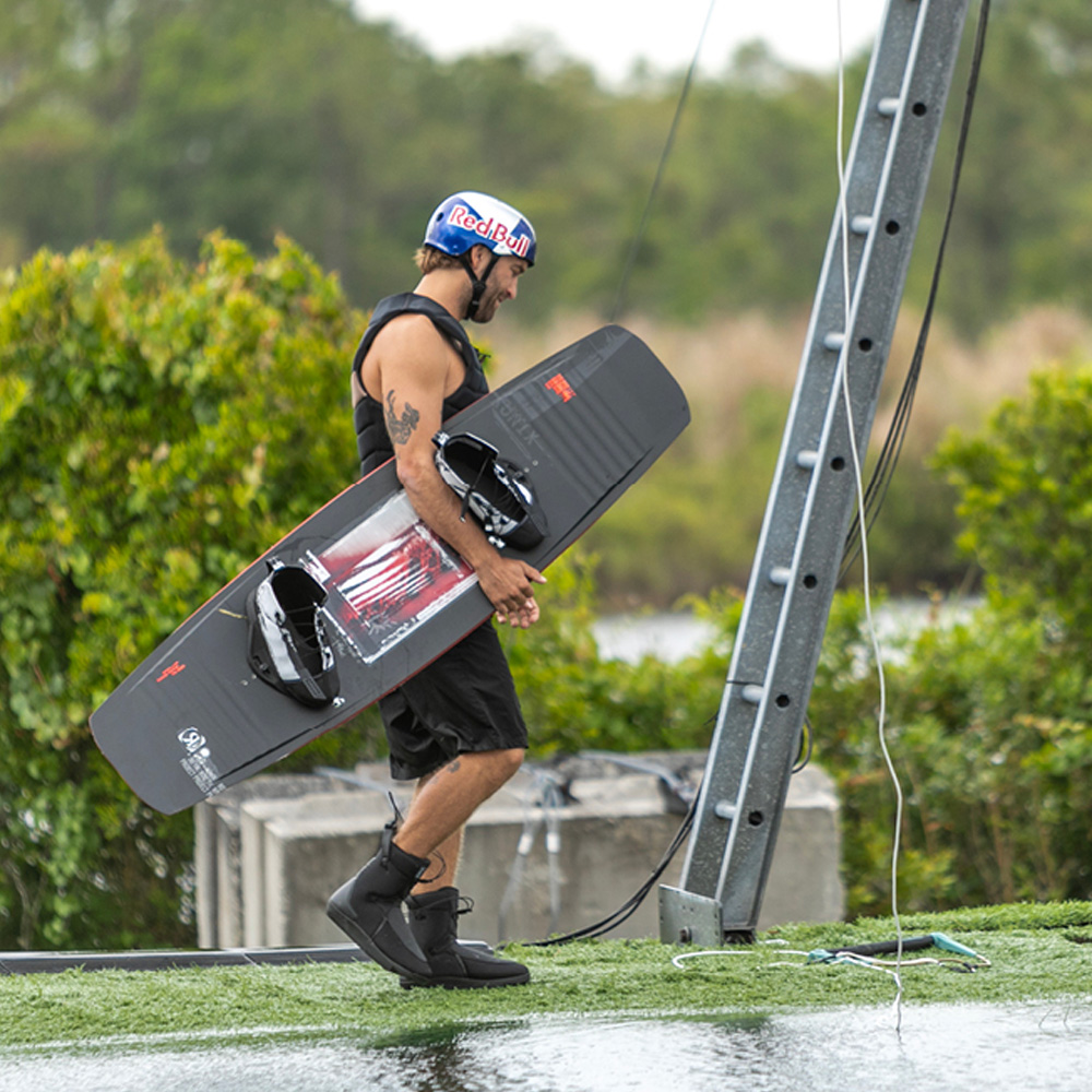 Ronix Kinetik wakeboard set 144 cm met Parks bindingen 7