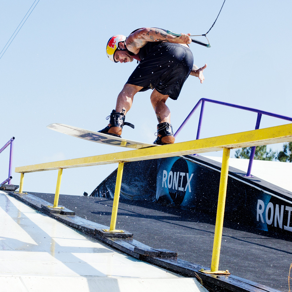 Ronix Pinpoint wakeboard set 137 cm met Parks bindingen 5