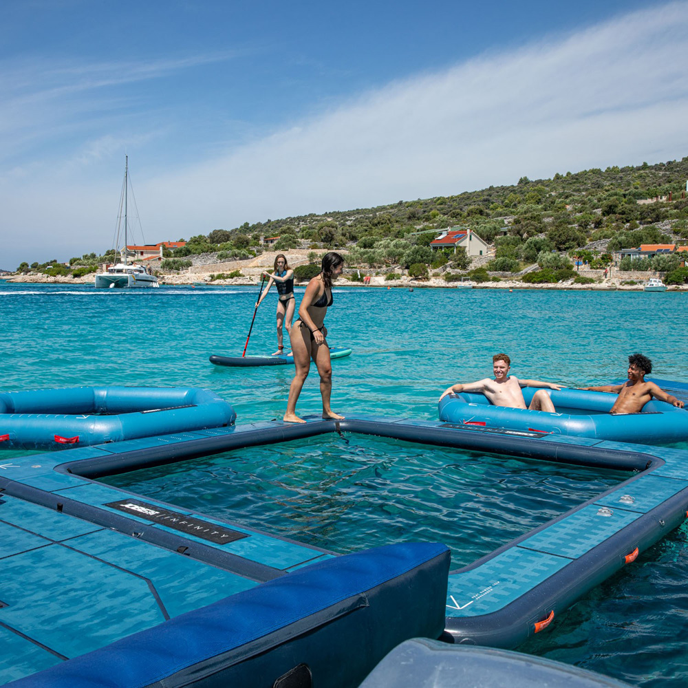 Jobe Infinity Pool met luchtpomp 10
