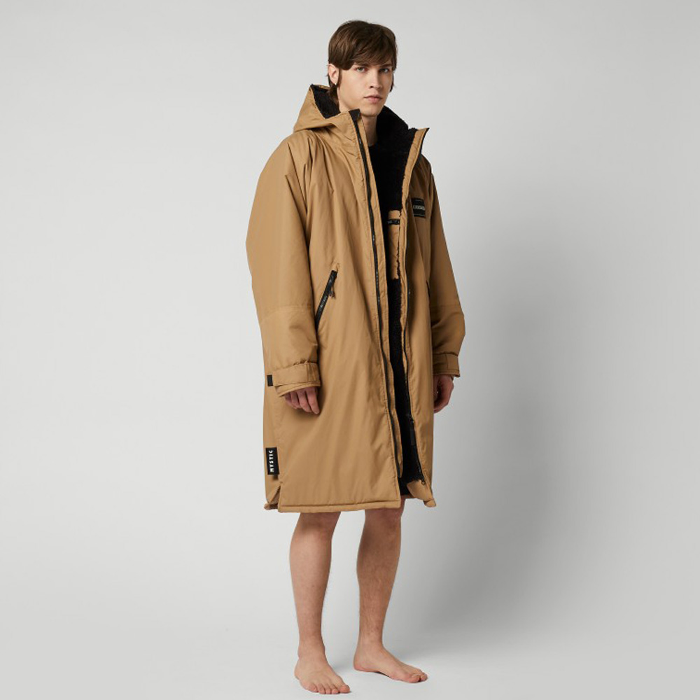 Mystic Explore poncho bruin 3