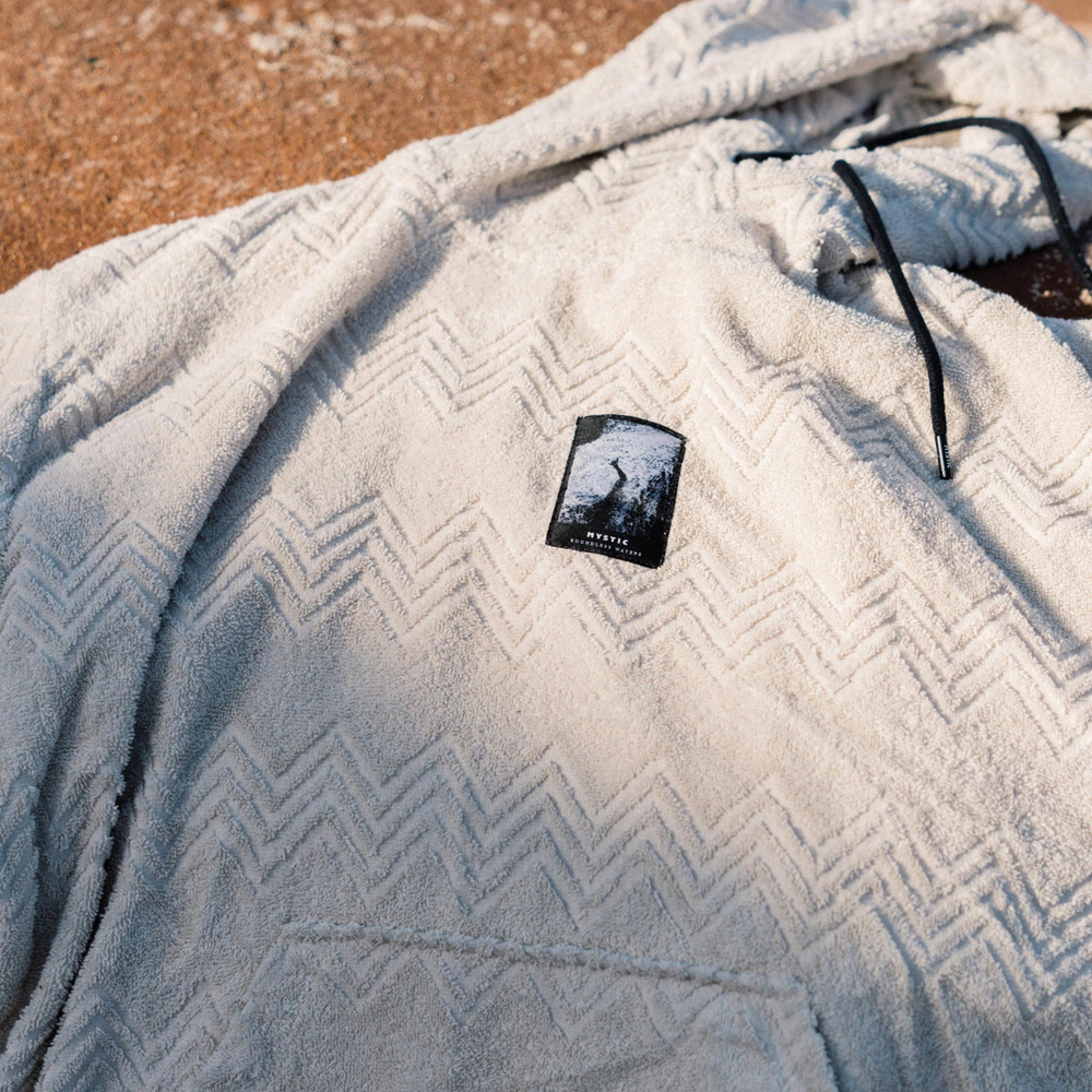 Mystic Jacquard poncho offwit 8