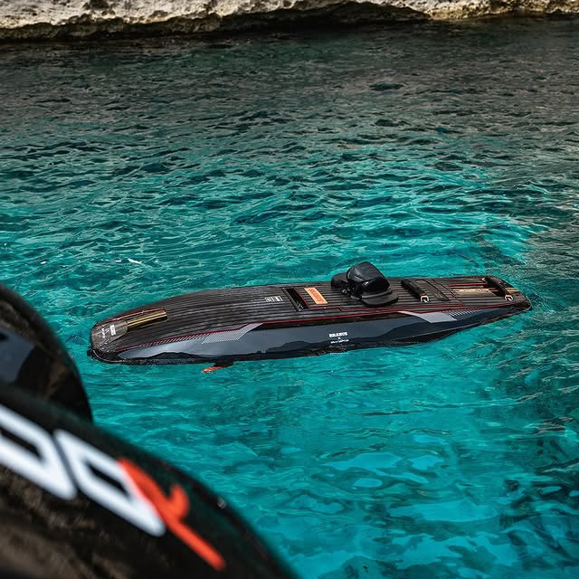 Awake BRABUS Shadow elektrisch surfboard 5