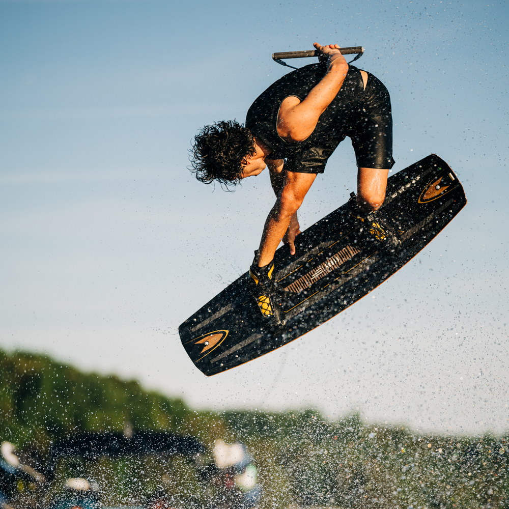 Liquid Force Ethos wakeboardset 145 cm met Vertex 6x bindingen 12