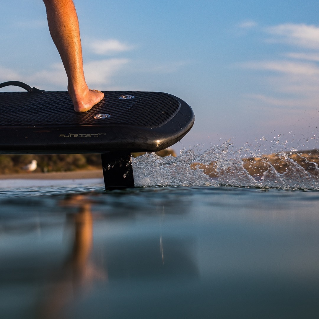 Flite PRO Carbon - Black efoil board 5