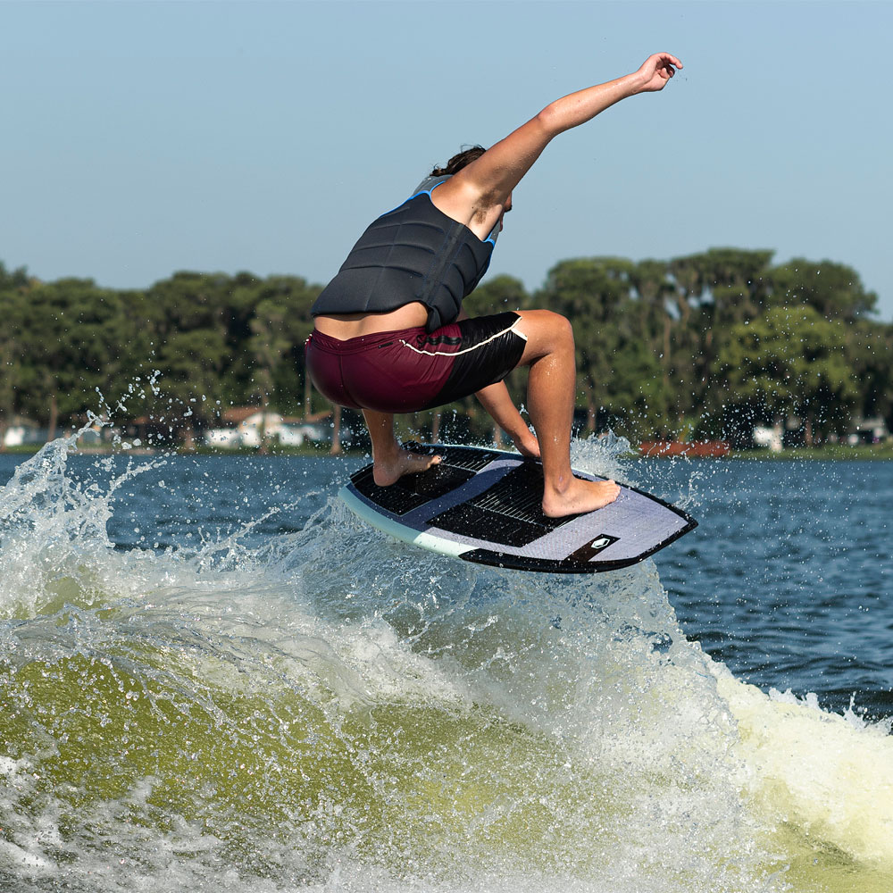 Liquid Force quest 4.7 wakesurfer 4