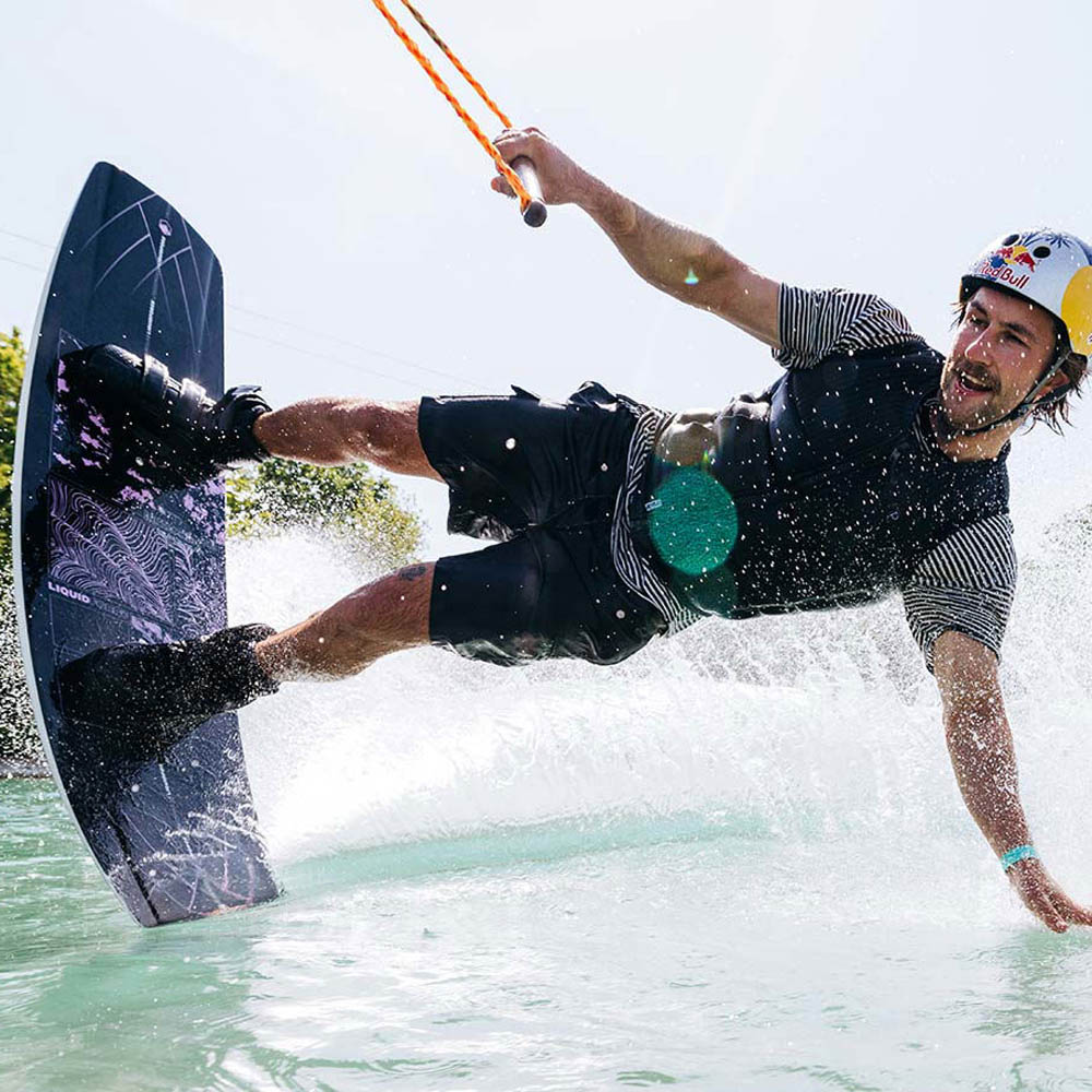 Liquid Force Butterstick Pro 140 wakeboard 3