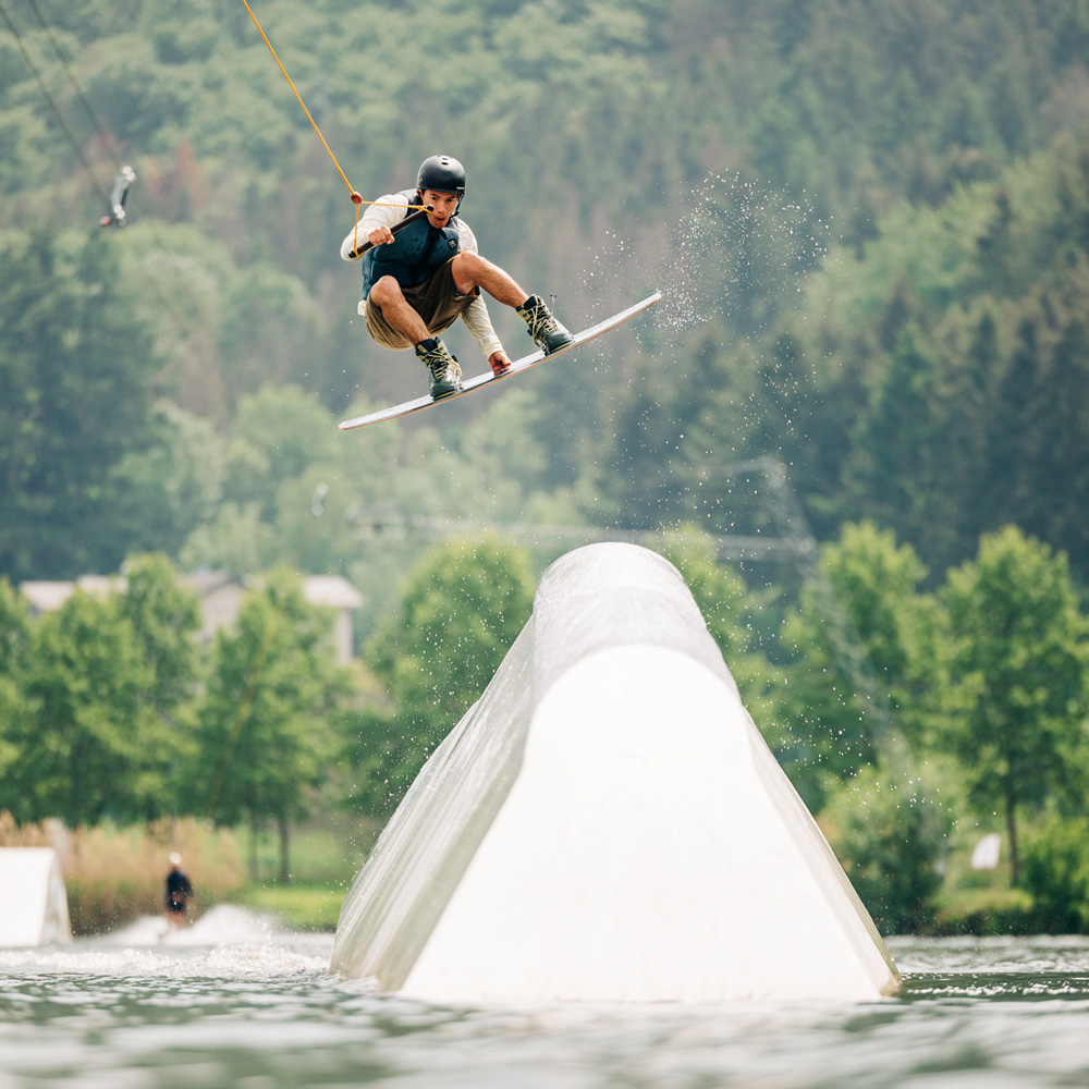 Liquid Force Peak wakeboard 141 cm 5